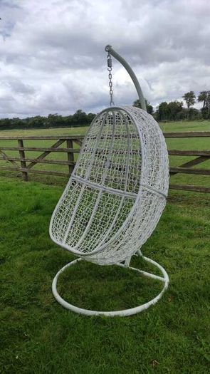 Hanging Egg Chair Rattan Style Cushion & Metal