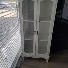Display Cabinet