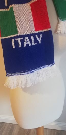 Ireland v Italy 6 nations rugby scarf
