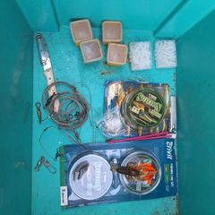 fishing box and bits an bobs