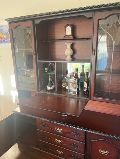 Display Cabinet