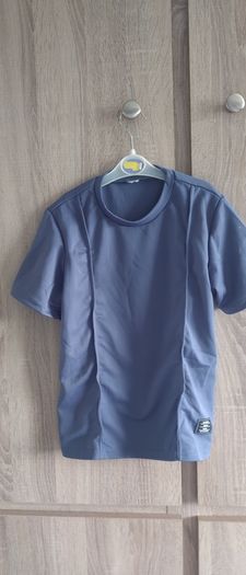 Boys set fits 10/11 years old .new