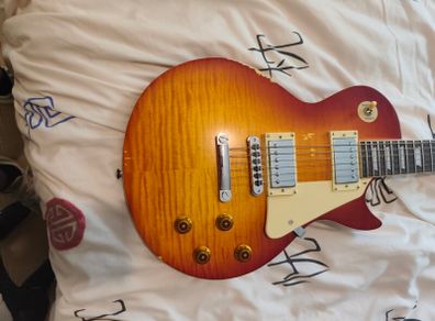 1959 Gibson Les Paul Standard "Pearly Gates" Copy.