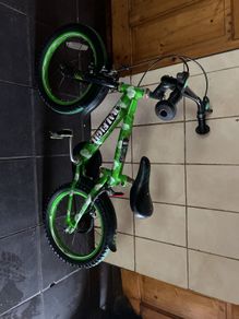 Boys Raleigh bike 16 inc