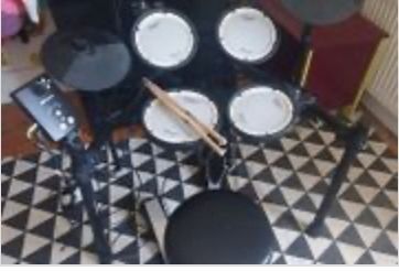 Roland drum kit with 3 Modules
