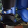 Twins boxing gloves Image 10