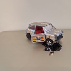 corgi mini 1000 british leyland 1/36 scale