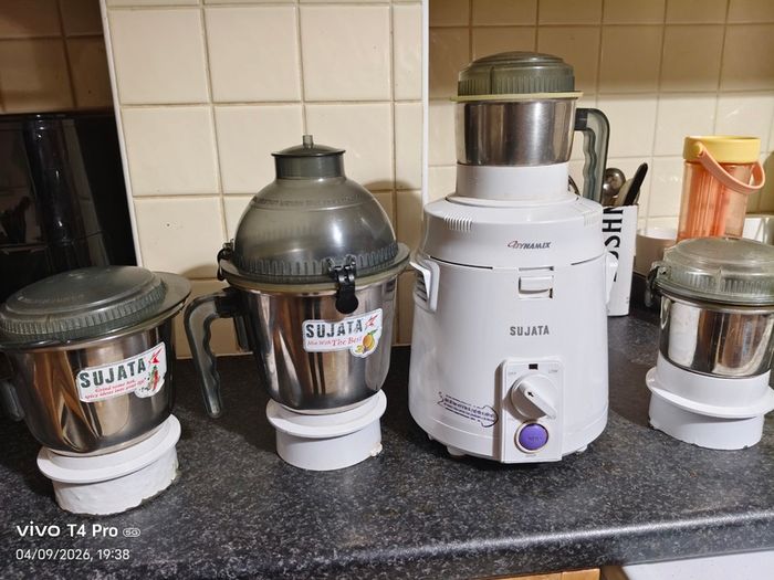 Household Items Bundle : TV, Air Fryer, Gym Set, Kitchen Appliances