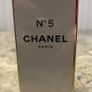 chanel no 5 body lotion Image 2