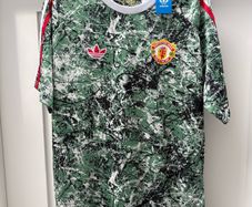 Adidas Man United / Stone Roses XL shirt - New with tags