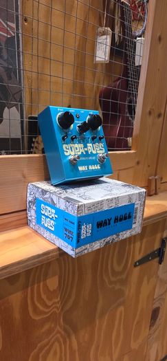 Way Huge Supa-Puss