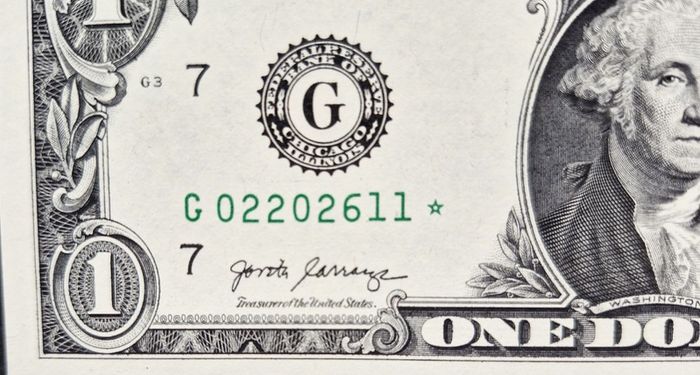 2017 A Chicago Star Note 1 Dollar Washington Bill G02202611 STAR