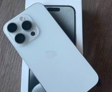 iPhone 15 Pro - White Titanium
