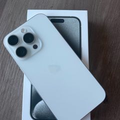 iPhone 15 Pro - White Titanium