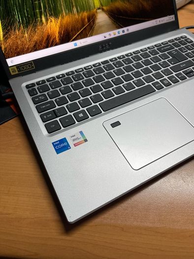 Acer aspire 5 i5 pro 8/256 Windows 11