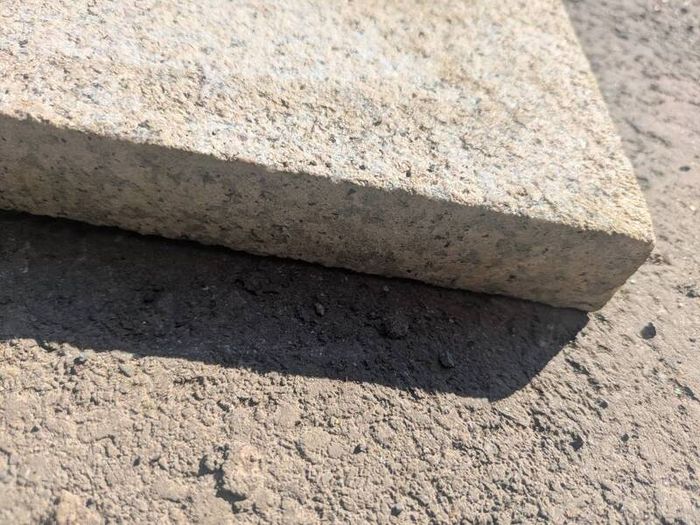 Oatmeal Granite Paving Slabs 600x300x40mm