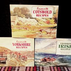 c.1995. Favorite Recipes Books.X3