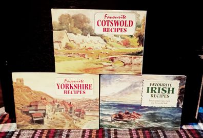 c.1995. Favorite Recipes Books.X3