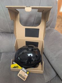 bike helmet MIPs