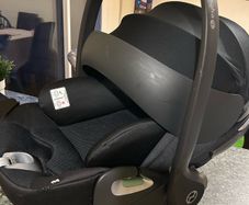 Cyber Cloud T Car Seat & 360 Isofix Base