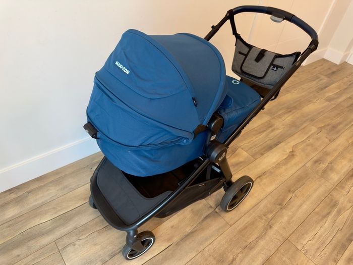 Maxi-Cosi 3-in-1 Travel System / Pram