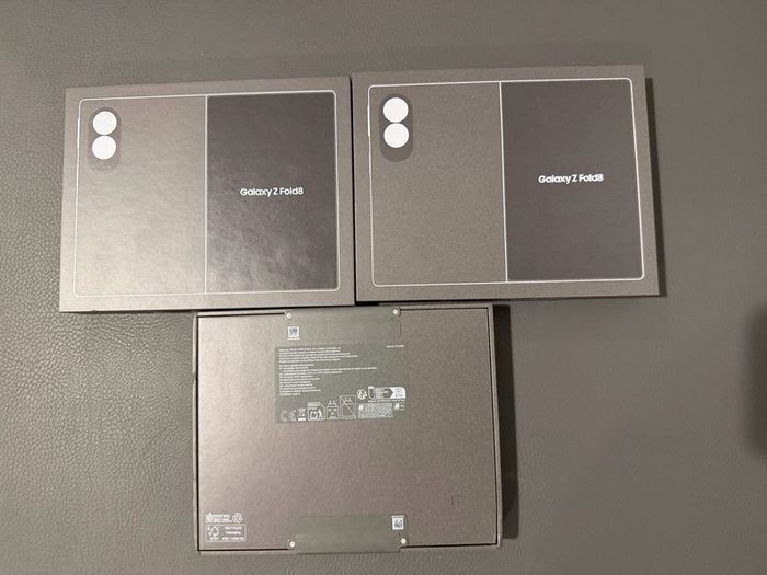 Samsung  Z Fold 8,256GB (IRISH STOCK) Brand New Sealed 2 Years Samsung Warranty RECEIPT