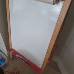 Easel