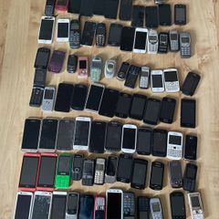 old phones 110 pieces all makes