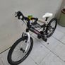 Childrens Bike 20" ages 6 to 9years Image 2