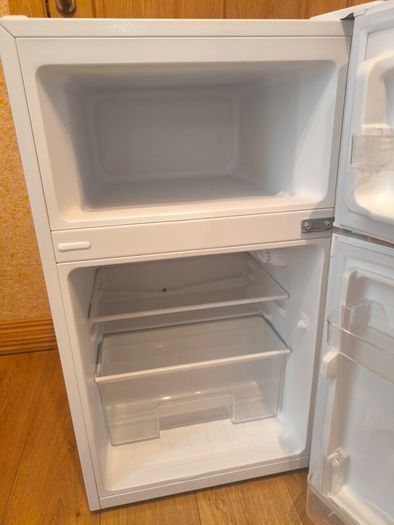 PowerPoint Fridge Freezer