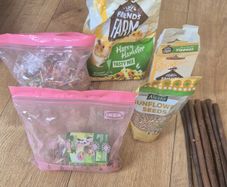 Free hamster food