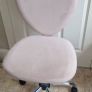 Pink heart kids desk chair Image 2