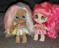 Kindi dolls