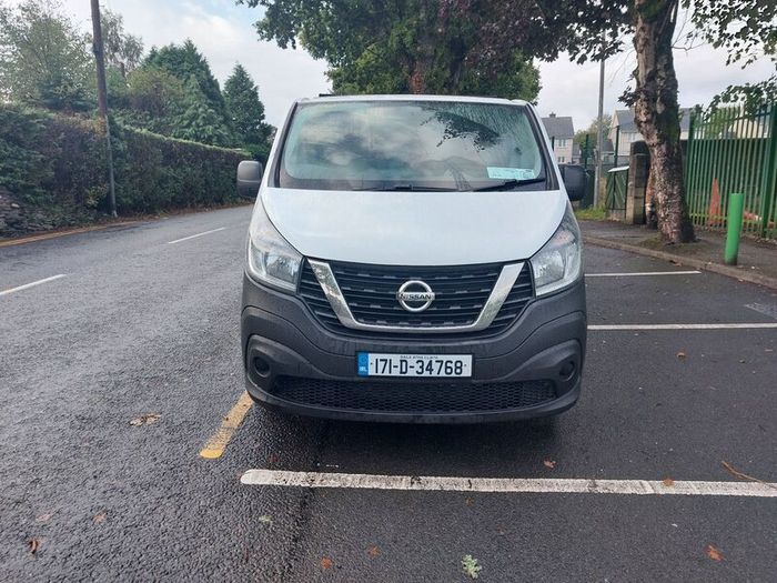 Nissan NV300 2017