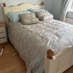Double Bed