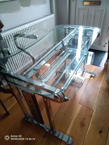 glass computer table