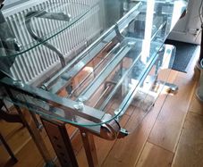glass computer table
