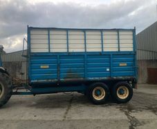 Donnelly 16ft  trailer ,  rollover cover & catwalk