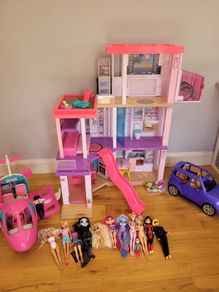 Barbie dreamhouse bundle