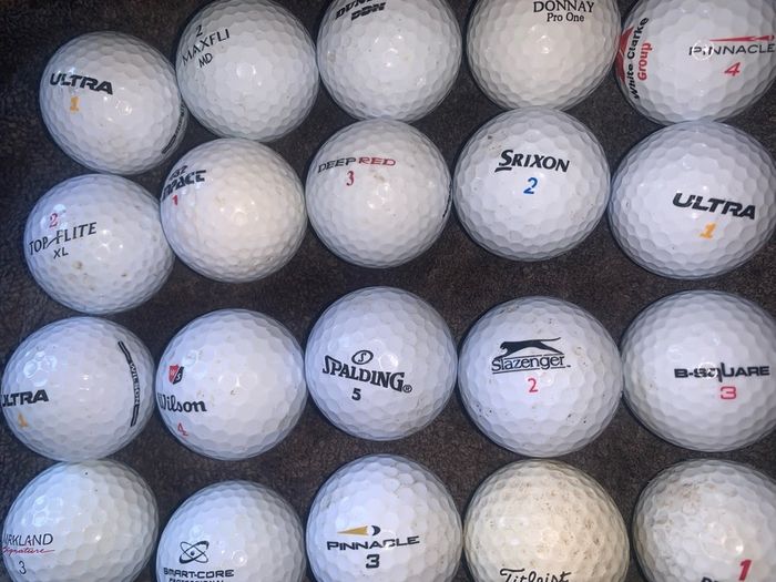 20 Mixed White golf balls