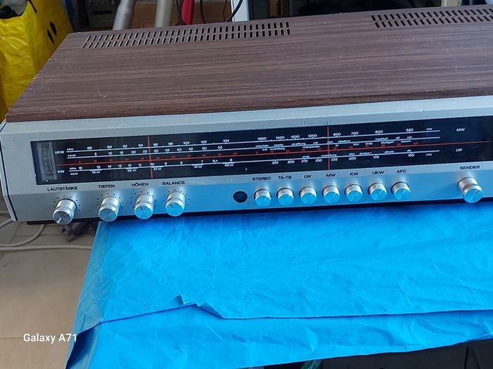 Telefunken Cavatine 201, Mw, Lw Radio plus Tape Deck, German Model in German Language, Powers on and off