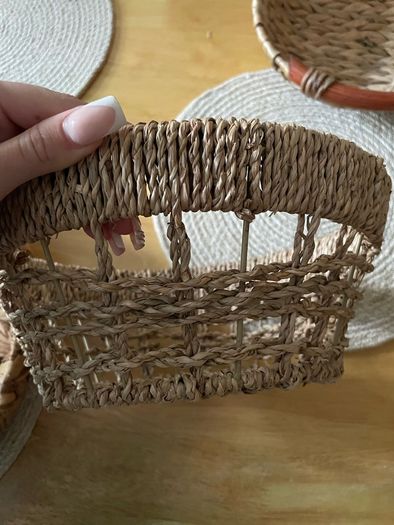 Straw baskets
