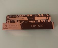 sculpted by - lip duo