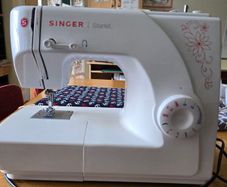 Singer Starlet sewing machine