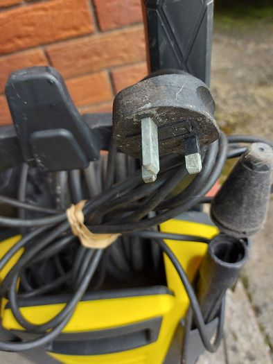 ROK Powertools Powerwasher, 2000W IP x 5, Rated Pressure 10MPa, 5.5l per min, working great and in excellent condition