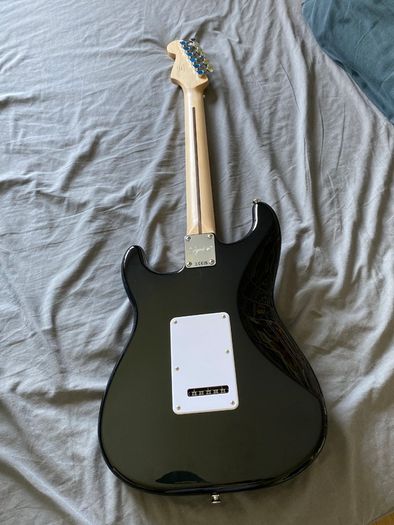 Electric guitar