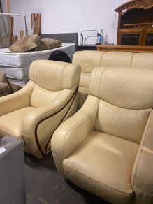 3+1+1 Genuine Leather Suite