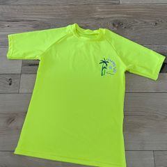 Leigh Tucker Willow uv - swim top 9/10 years old