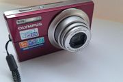 Olympus FE-5010 12MP Digital Camera