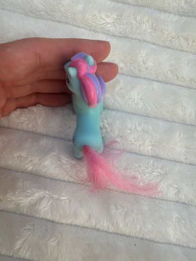 Vintage Hasbro My Little Pony MLP McDonalds Happy Meal G2 Used Her neck is too loose Please see pictures